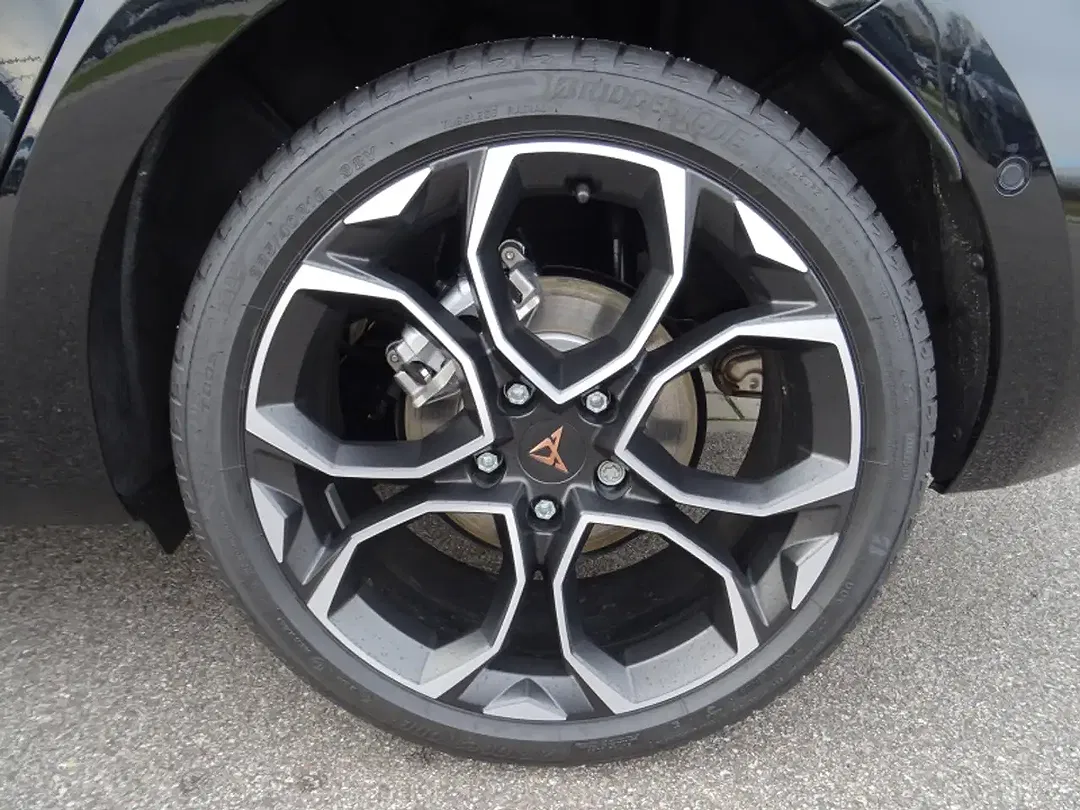 CUPRA Leon - Thumbnail 14