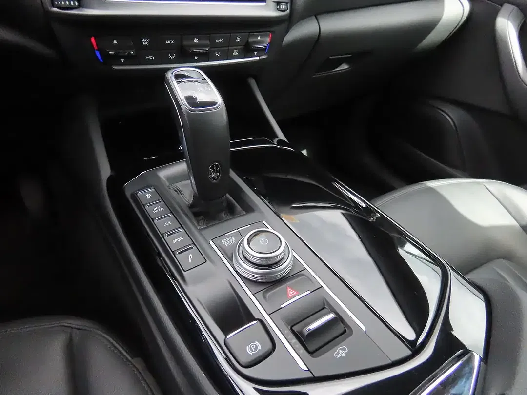 Maserati Levante - Thumbnail 20