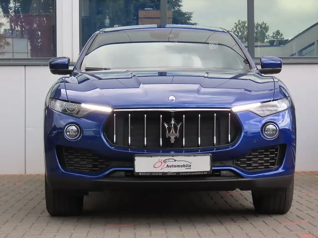 Maserati Levante - Thumbnail 3