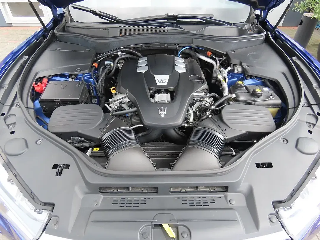 Maserati Levante - Thumbnail 4