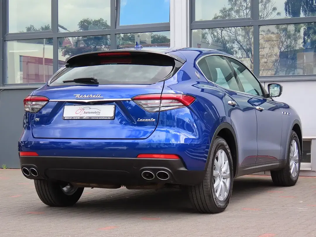 Maserati Levante - Thumbnail 6