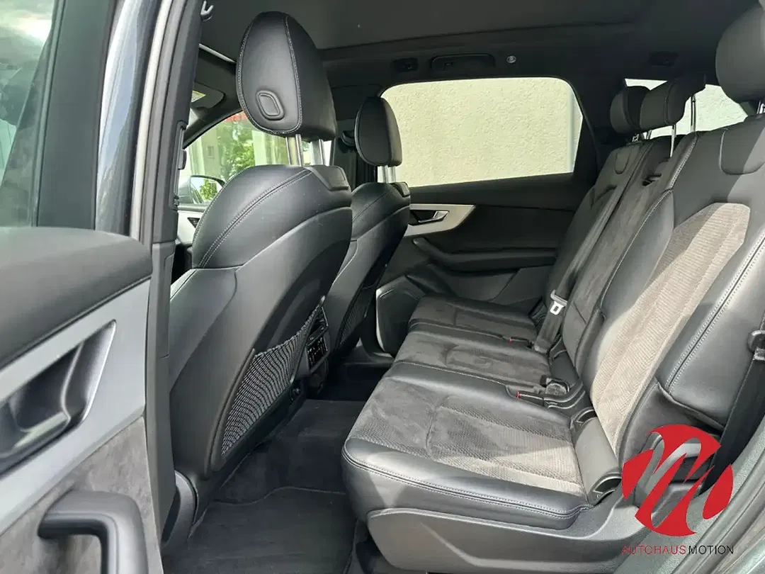 Audi SQ7 - Thumbnail 10