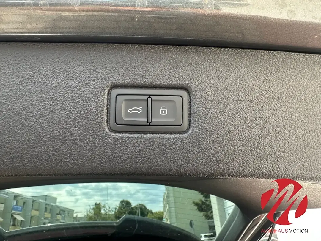 Audi SQ7 - Thumbnail 12