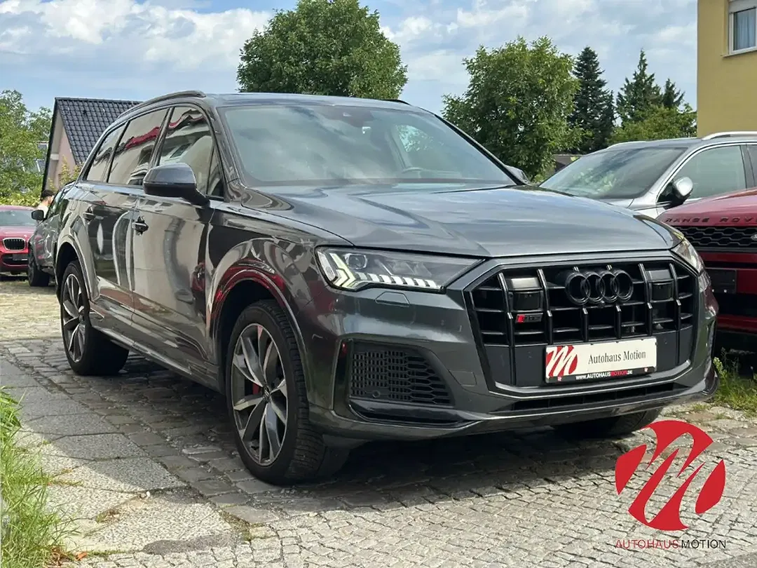 Audi SQ7 - Thumbnail 3