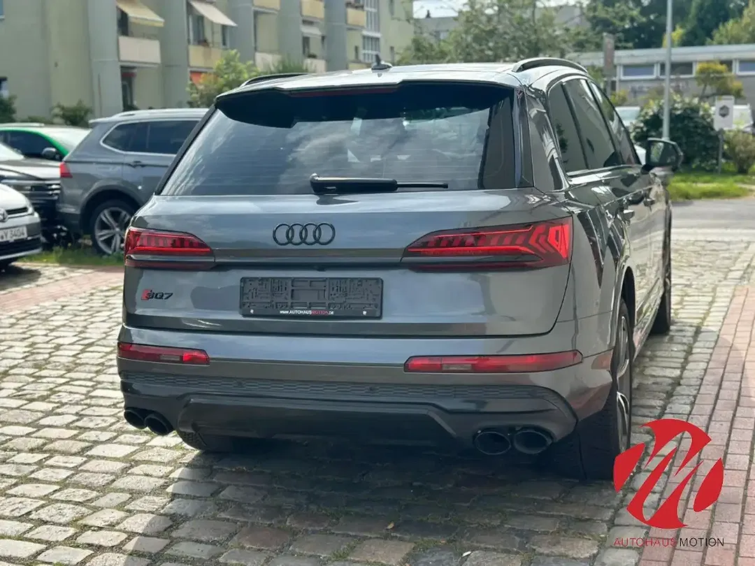 Audi SQ7 - Thumbnail 4