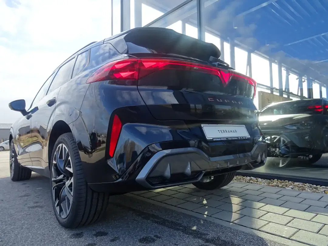 CUPRA Terramar - Thumbnail 5