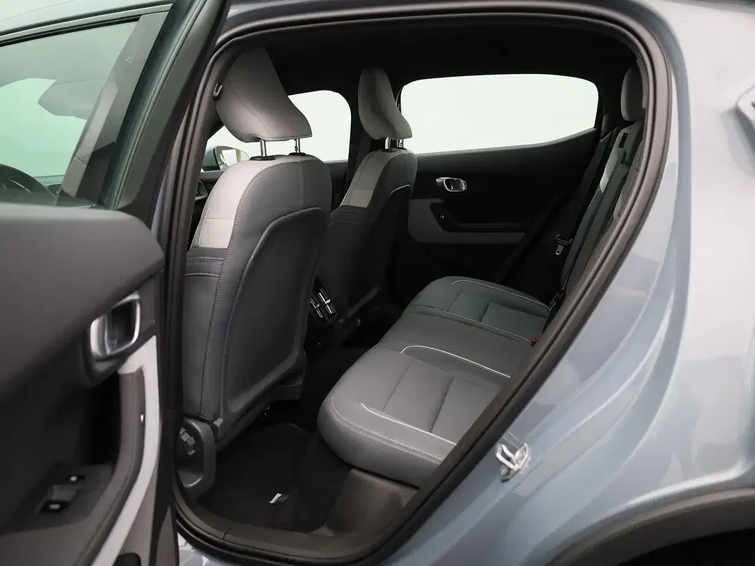 Polestar 2 - Thumbnail 10