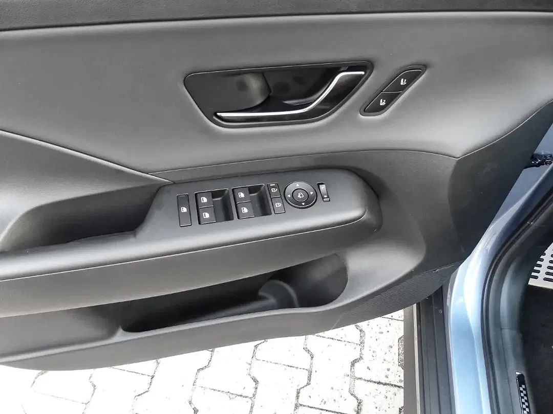 Hyundai KONA - Thumbnail 14