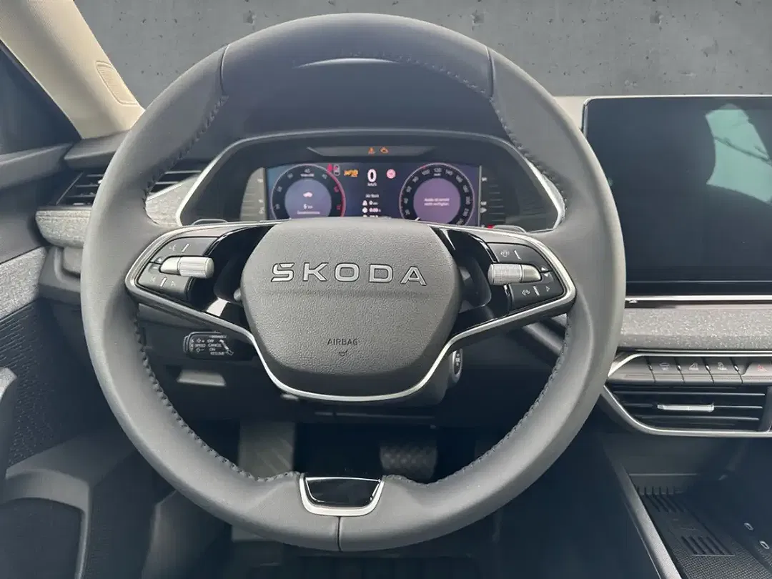 Skoda Octavia - Thumbnail 11