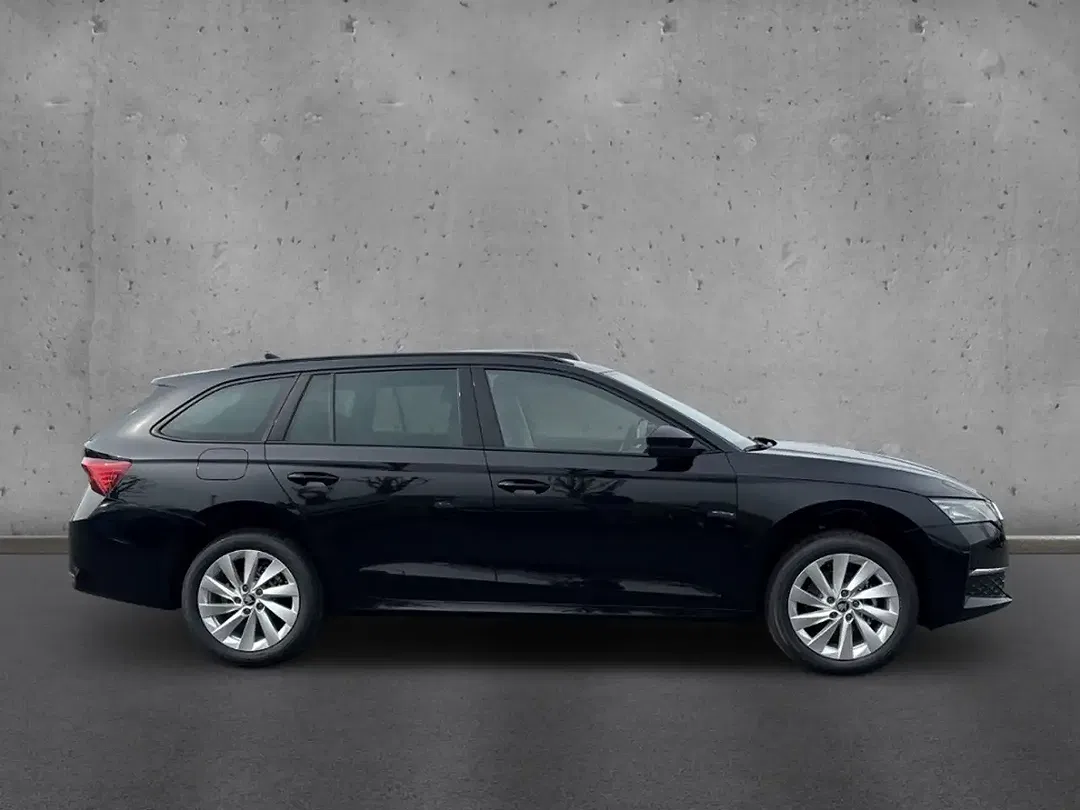 Skoda Octavia - Thumbnail 5