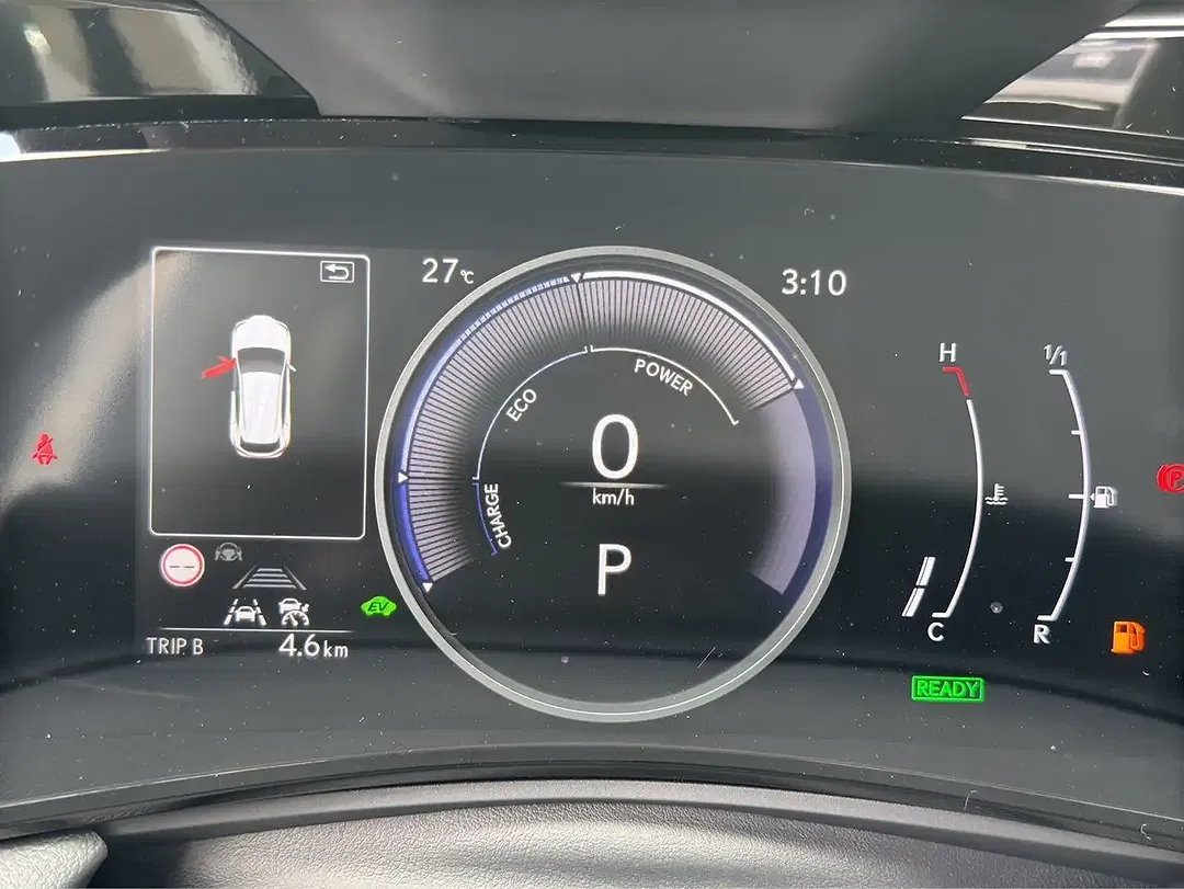 Lexus NX 350h - Thumbnail 11