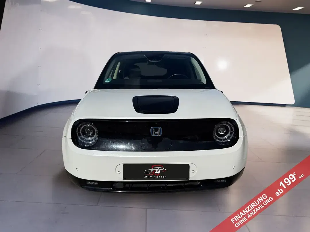 Honda e - Thumbnail 2