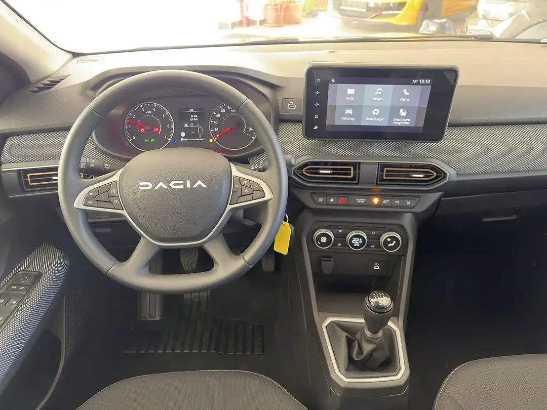 Dacia Sandero - Thumbnail 12