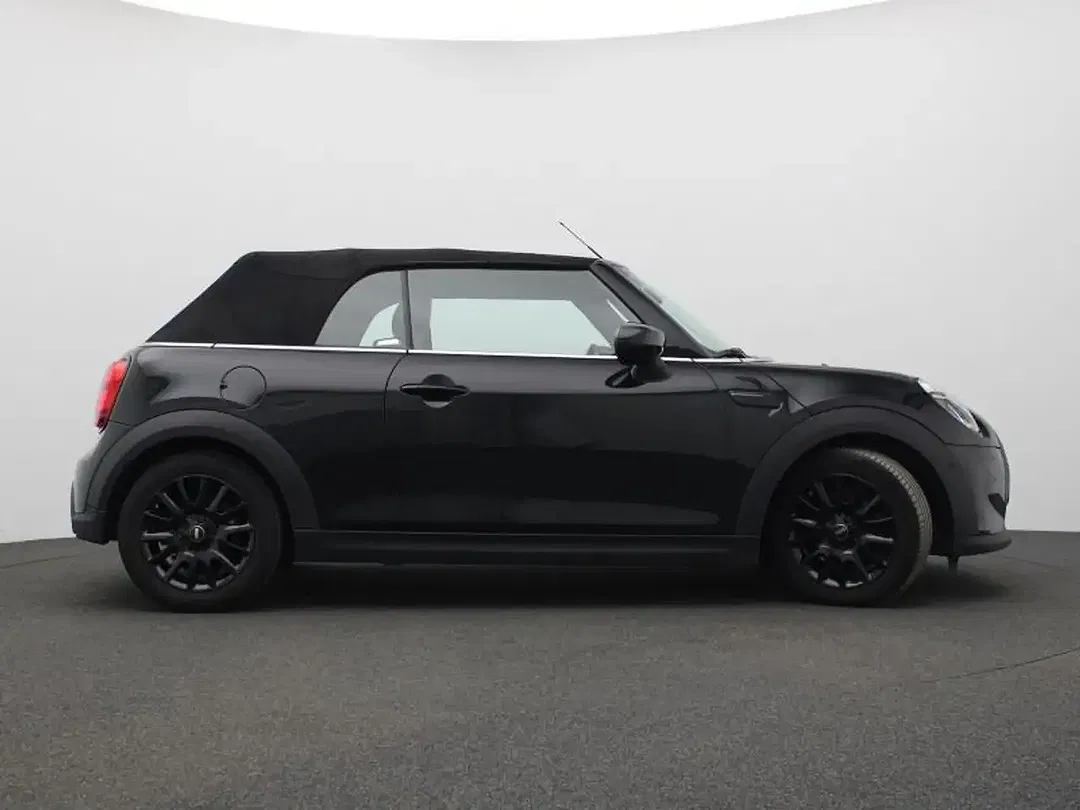 MINI One Cabrio - Thumbnail 3