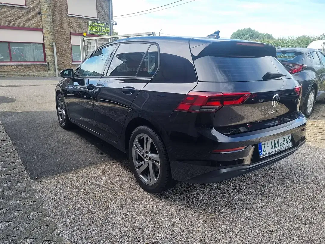 Volkswagen Golf - Thumbnail 3