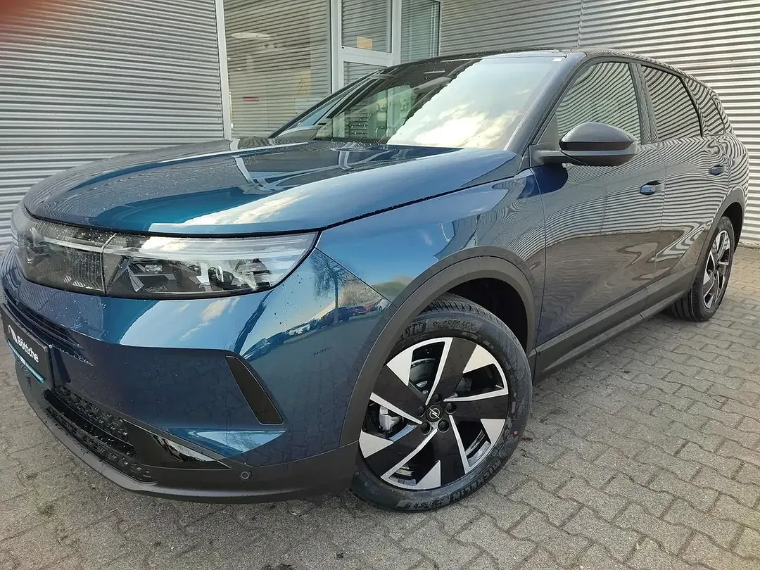 Opel Grandland - Thumbnail 2