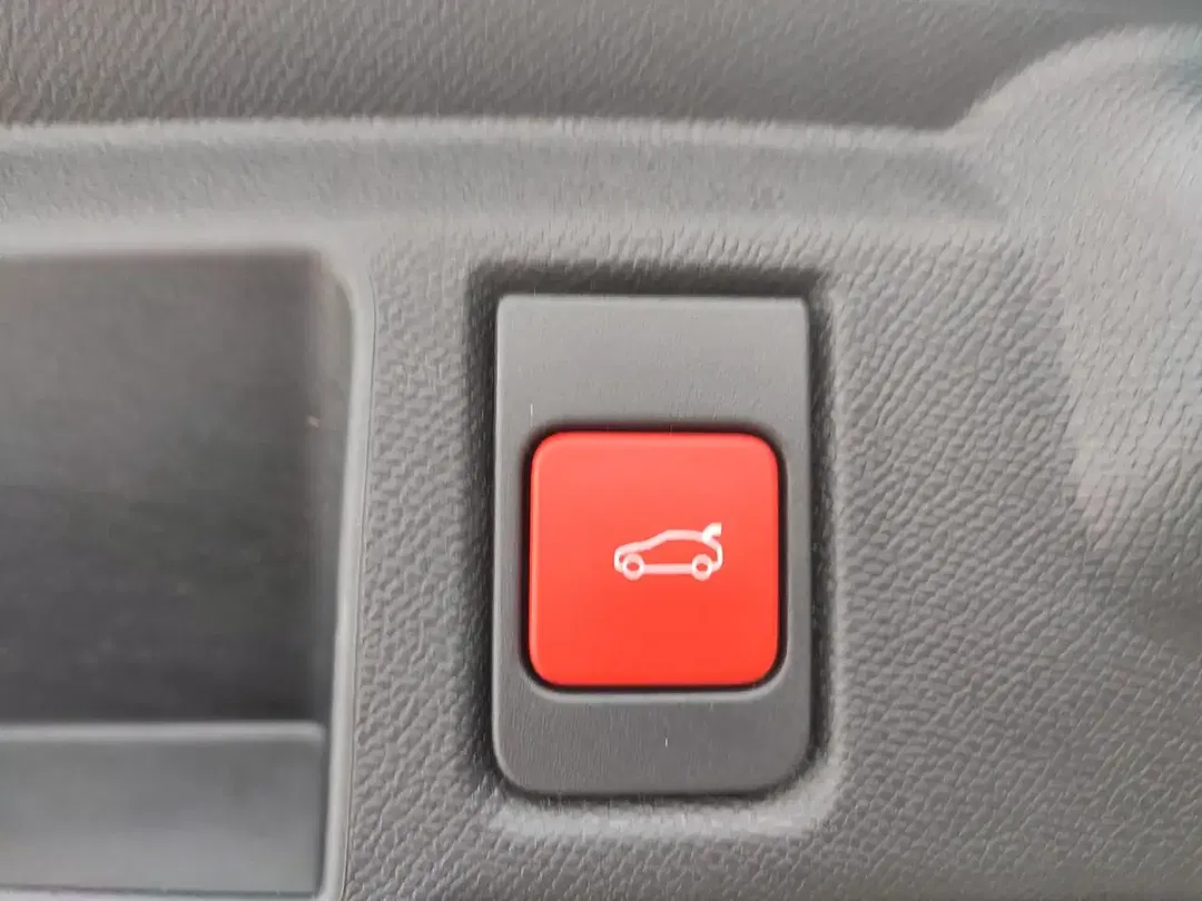 Opel Grandland - Thumbnail 8