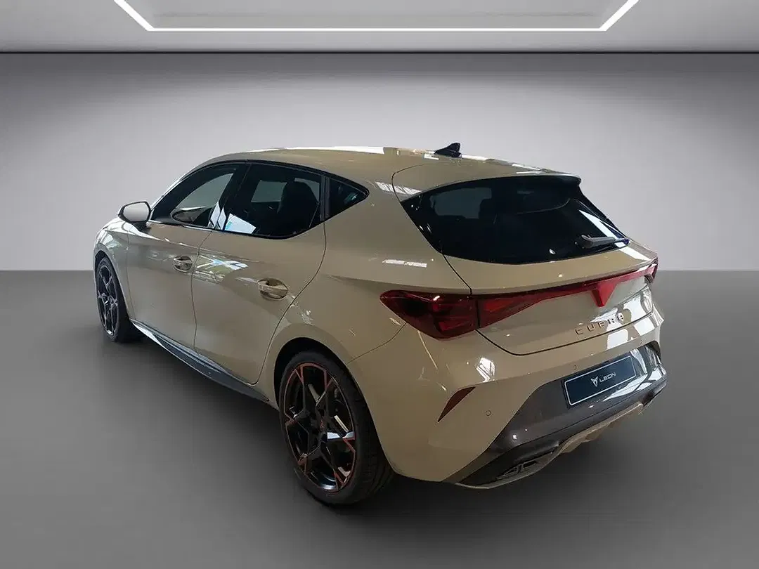 CUPRA Leon - Thumbnail 3