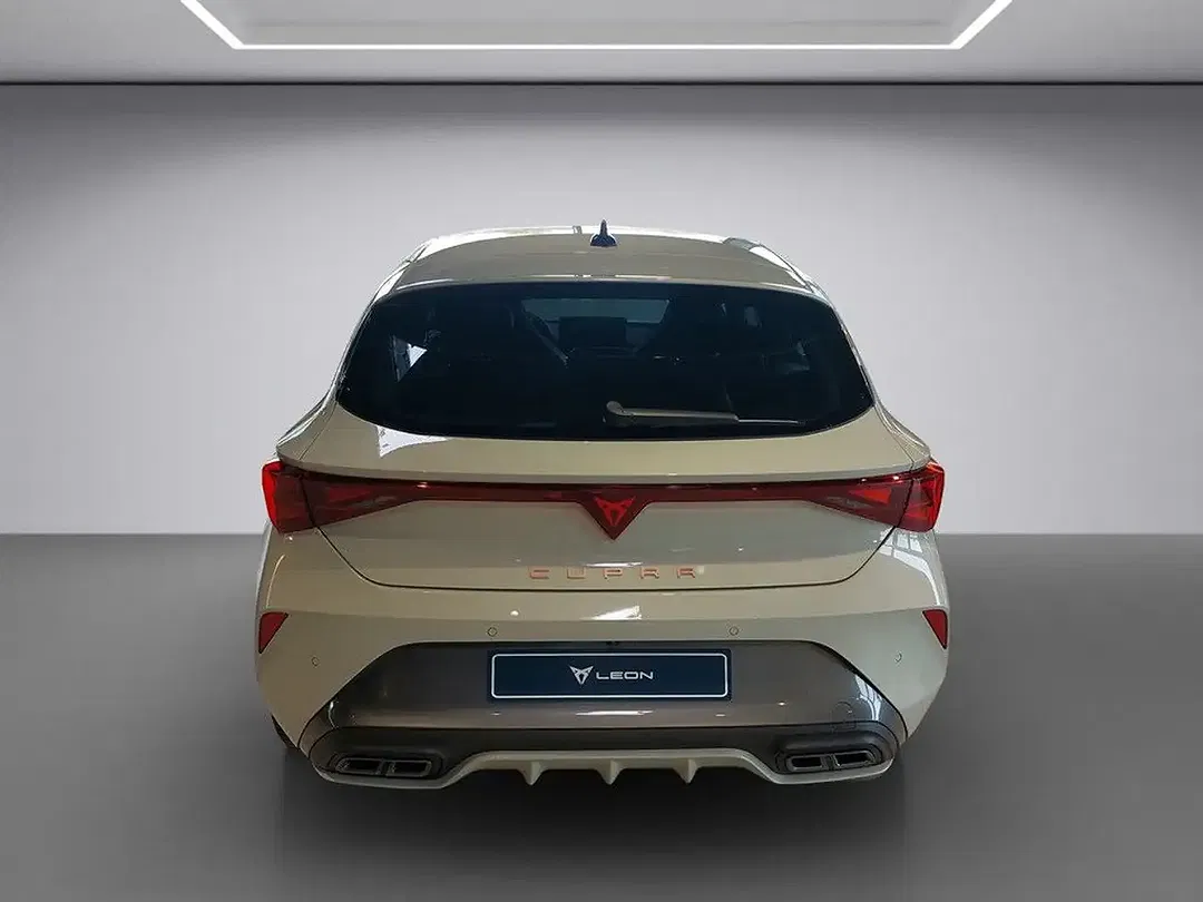 CUPRA Leon - Thumbnail 4