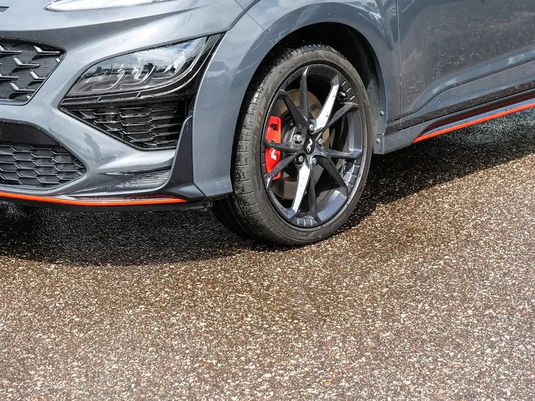 Hyundai KONA - Thumbnail 3