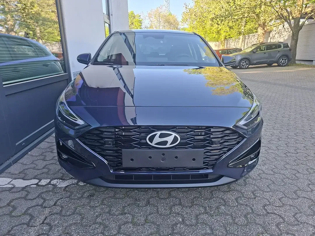 Hyundai i30 - Thumbnail 3