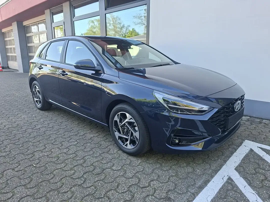 Hyundai i30 - Thumbnail 4