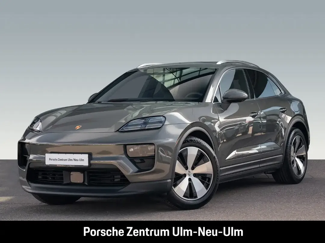 Porsche Macan - Thumbnail 1