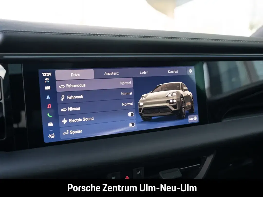 Porsche Macan - Thumbnail 11