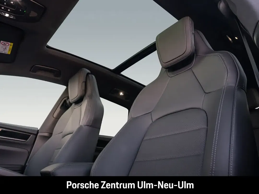 Porsche Macan - Thumbnail 5