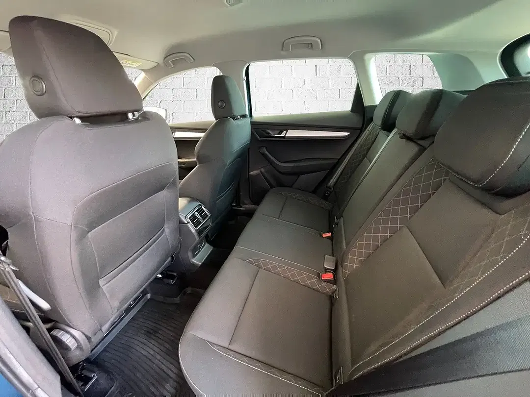 Skoda Karoq - Thumbnail 12