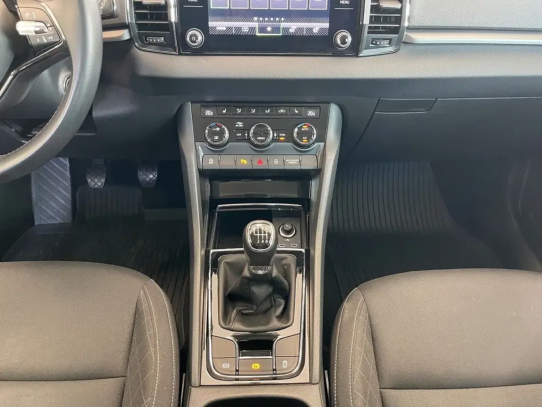 Skoda Karoq - Thumbnail 15