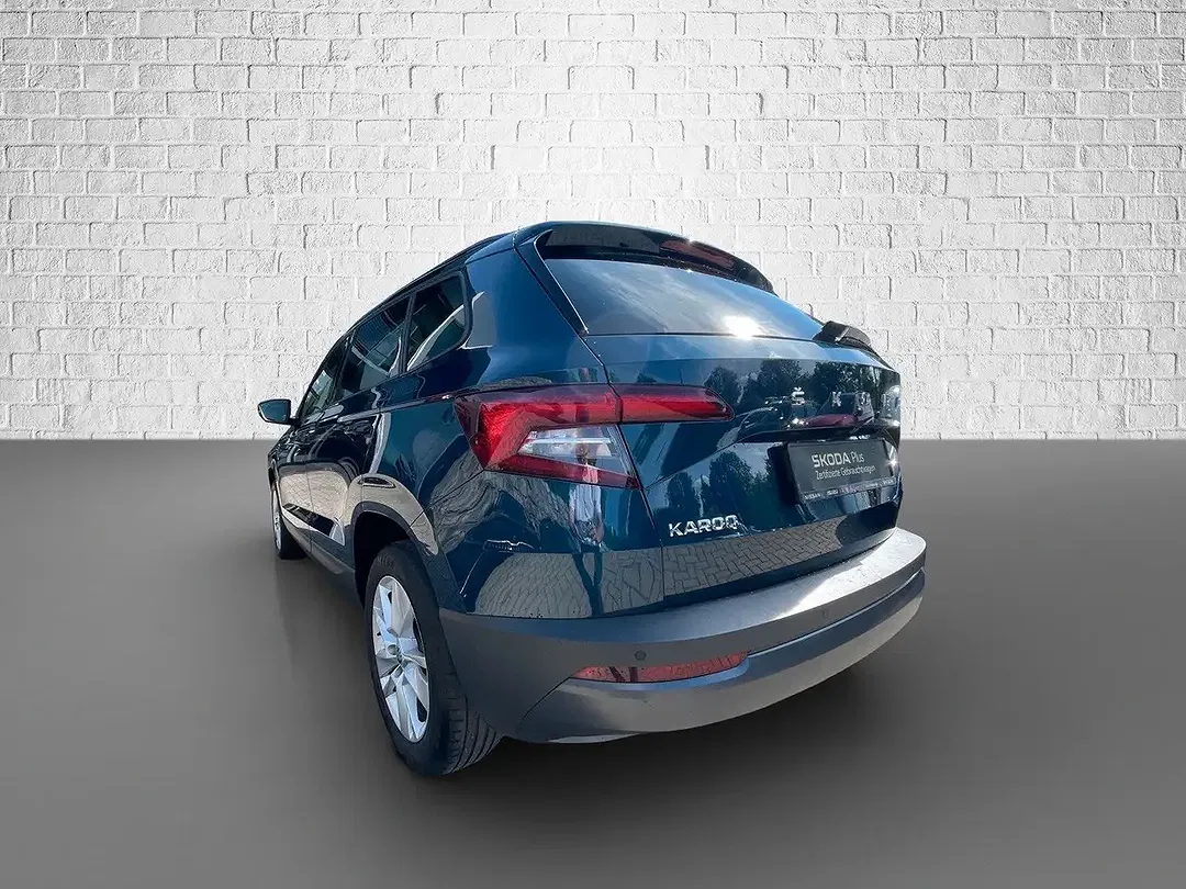 Skoda Karoq - Thumbnail 3