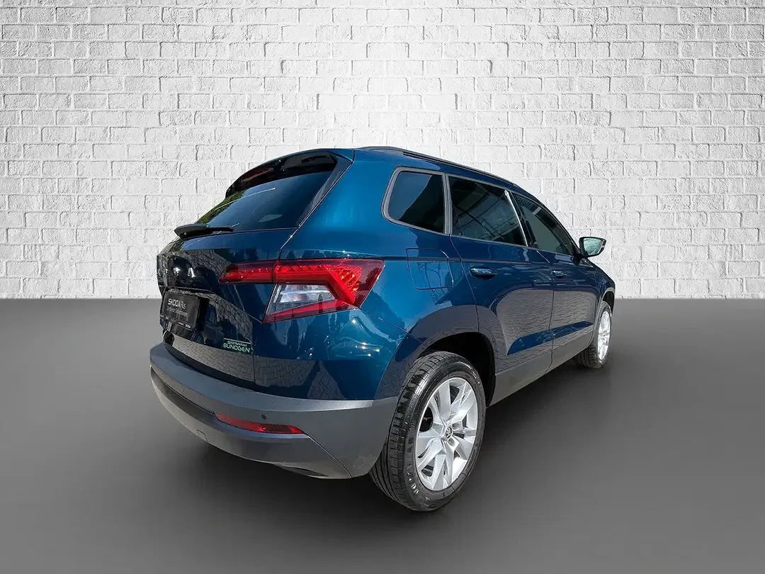 Skoda Karoq - Thumbnail 5