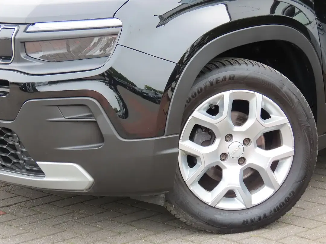 Jeep Avenger - Thumbnail 6