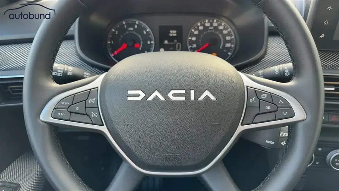Dacia Sandero - Thumbnail 10