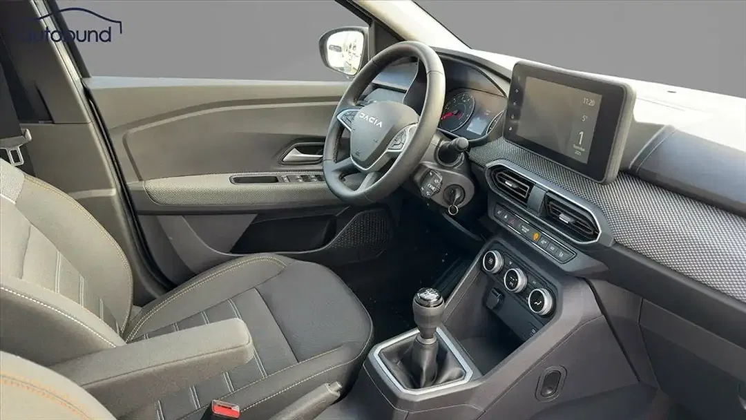 Dacia Sandero - Thumbnail 5