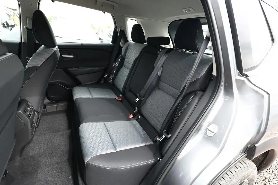 Nissan X-Trail - Thumbnail 10