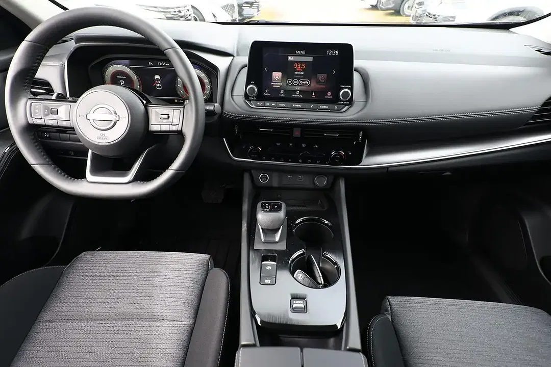 Nissan X-Trail - Thumbnail 8