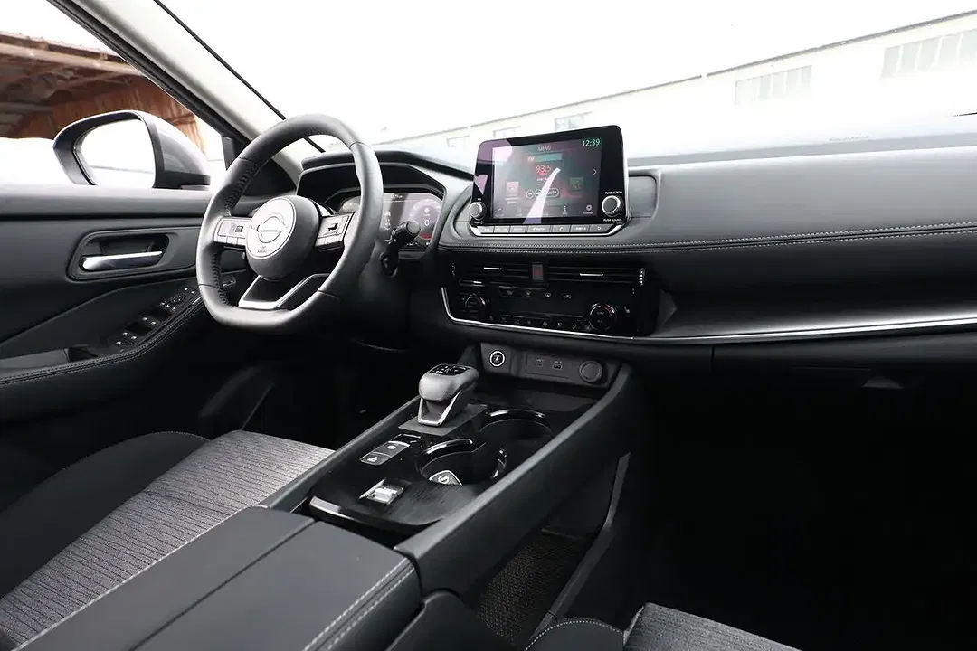 Nissan X-Trail - Thumbnail 9