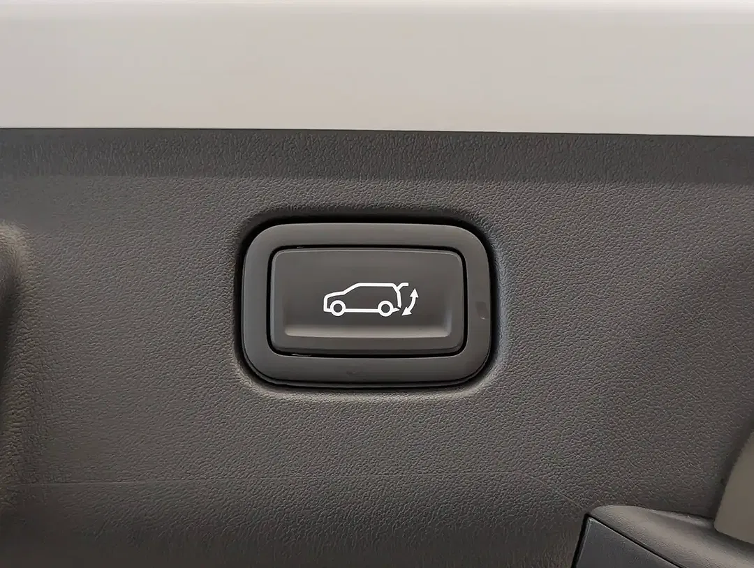 Kia EV4 - Thumbnail 11
