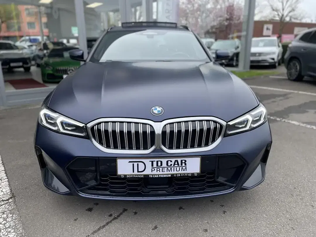 BMW 320 - Thumbnail 2