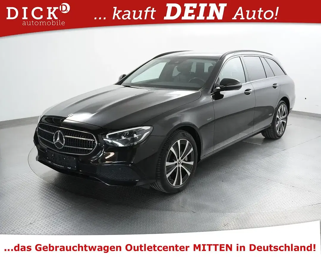 Mercedes-Benz E 300 - Thumbnail 4