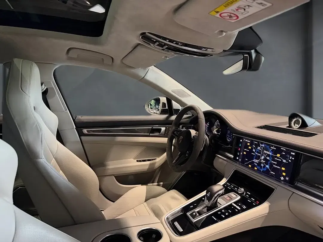 Porsche Panamera - Thumbnail 15