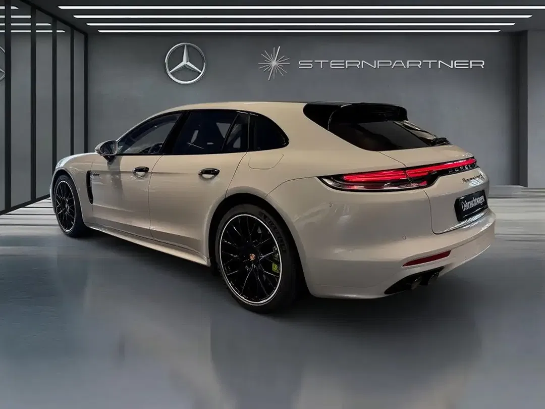 Porsche Panamera - Thumbnail 7