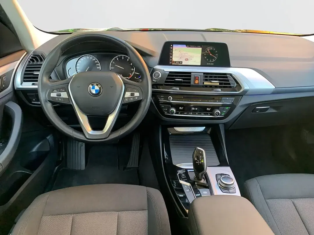 BMW X3 - Thumbnail 11