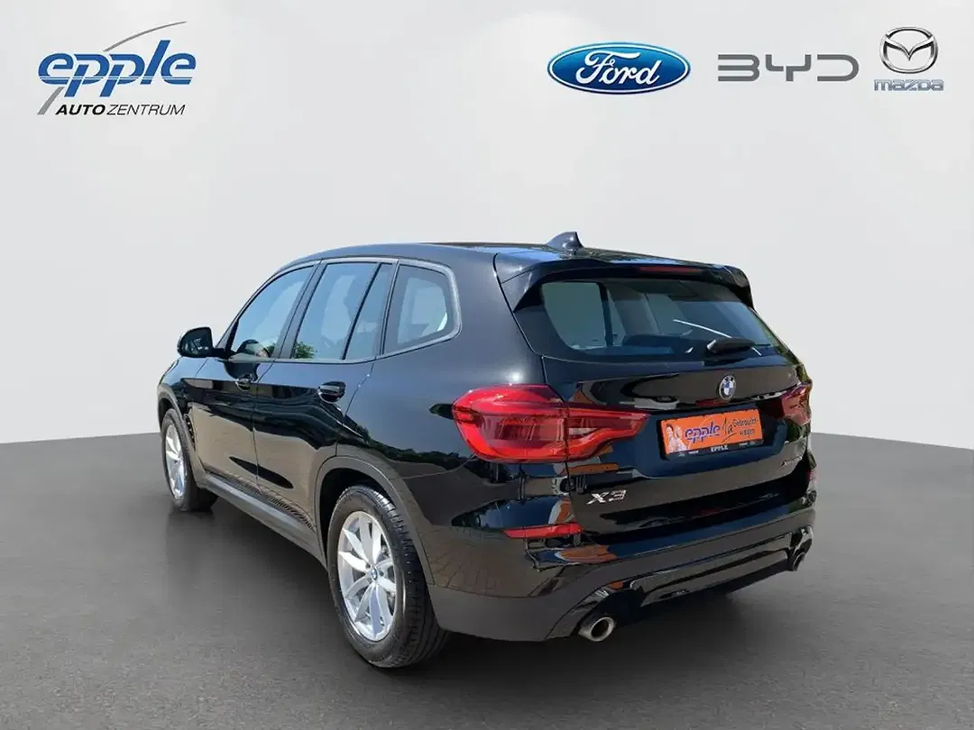 BMW X3 - Thumbnail 4