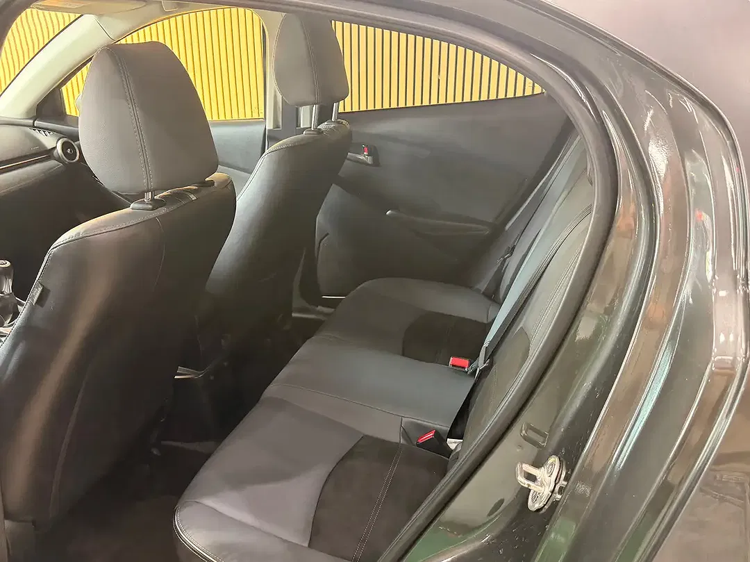 Mazda 2 - Thumbnail 13
