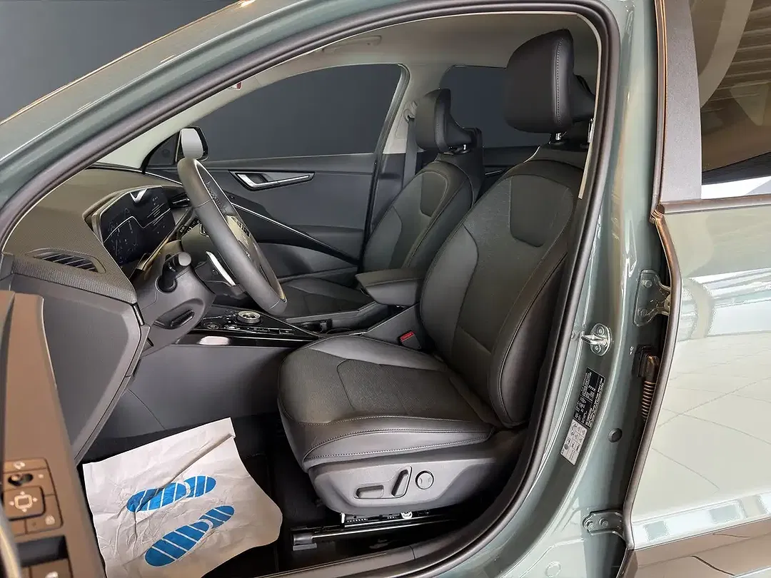 Kia Niro - Thumbnail 10