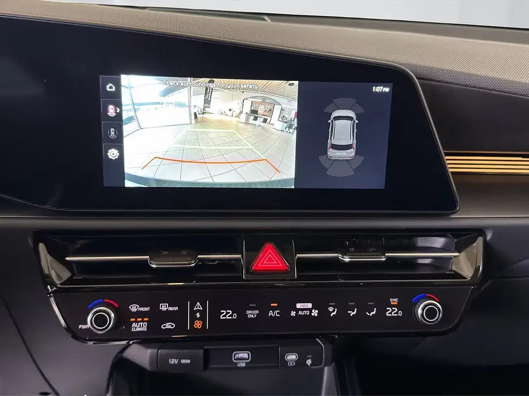 Kia Niro - Thumbnail 13