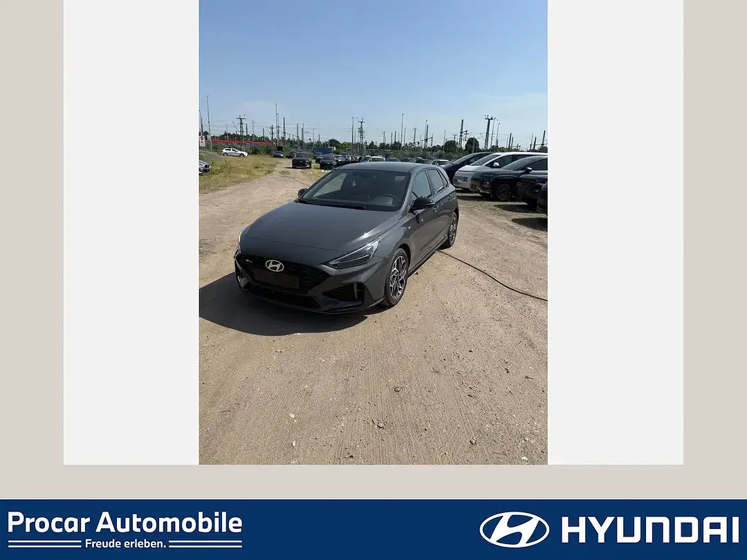 Hyundai i30 - Thumbnail 1